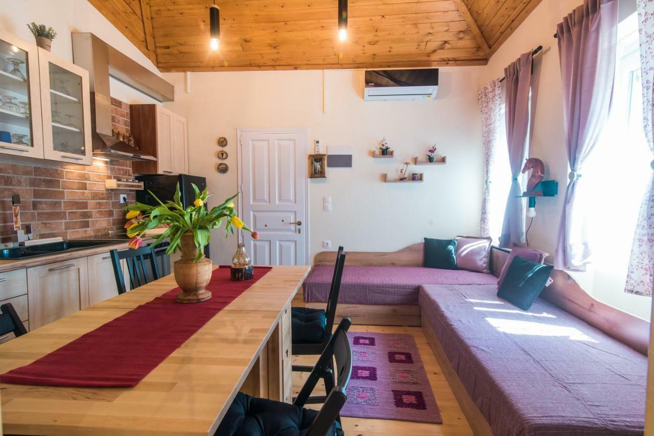 Holiday home Spiti Lagis Chlomatiana